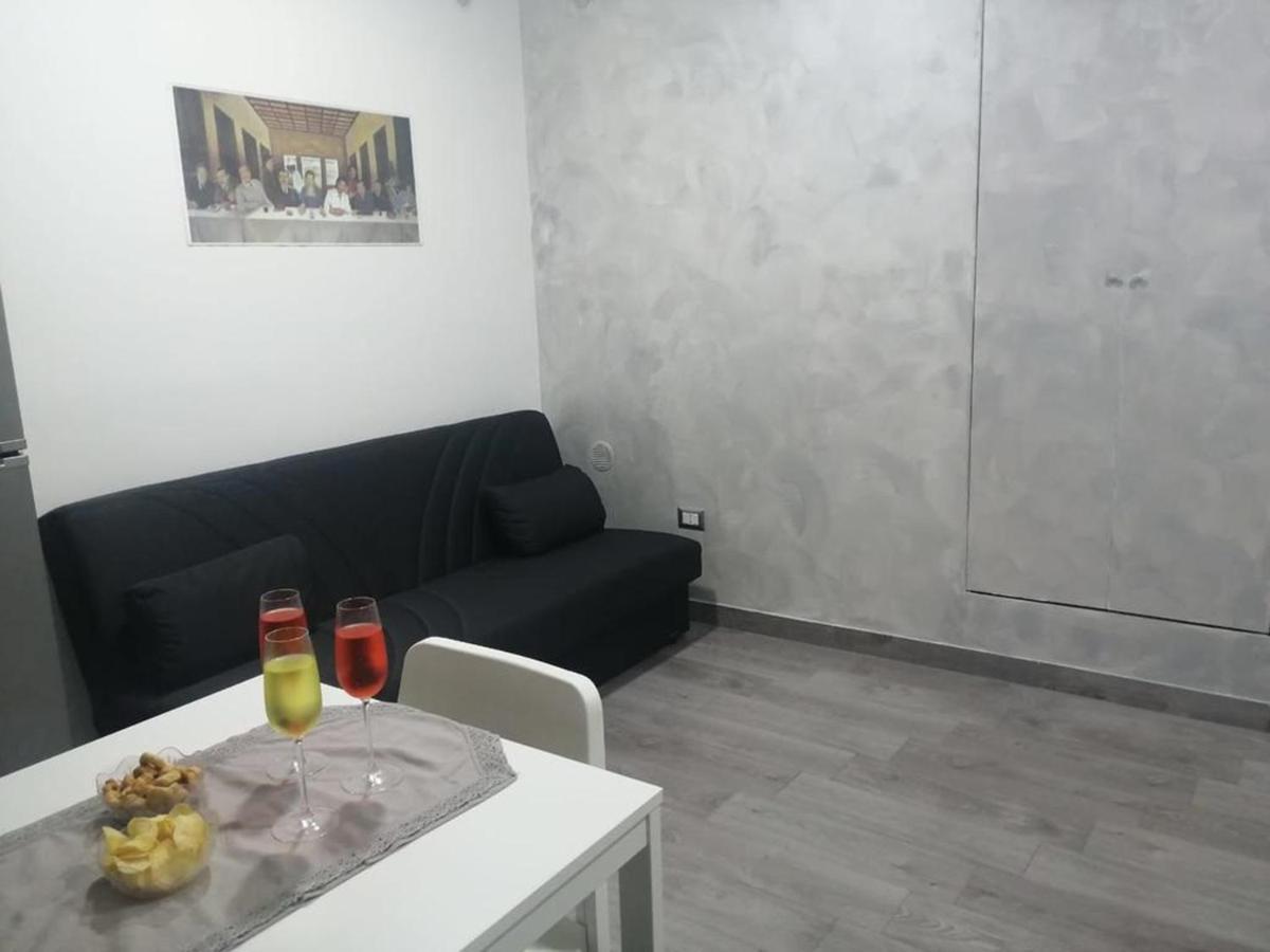 Napoli Pop Chiaia Apartment Exterior foto