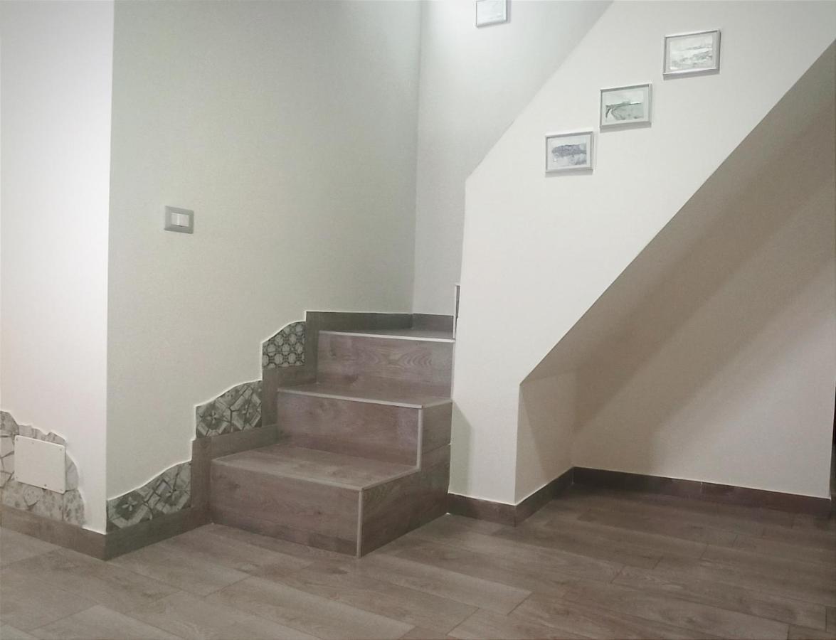 Napoli Pop Chiaia Apartment Exterior foto
